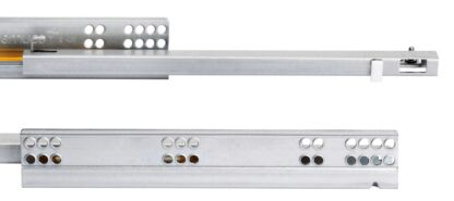 Glisiere sub pardoseală, capacitate de încărcare: 25 kg (56 lbs), 250 mm (9-27/32"), Design: Extragere parțială cu închidere amortizată, 3019005. Extensibili de înaltă calitate pentru sertare din lemn, sertare din lemn, rafturi din lemn și multe altele, de la EMUCA - imagine 4