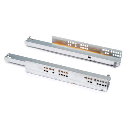 Glisiere sub pardoseală, 3124705, 600 mm (23-5/8"), de la EMUCA, capacitate de încărcare: 30 kg (67 lbs), versiune: extensie completă cu închidere amortizată. Imaginea produsului
